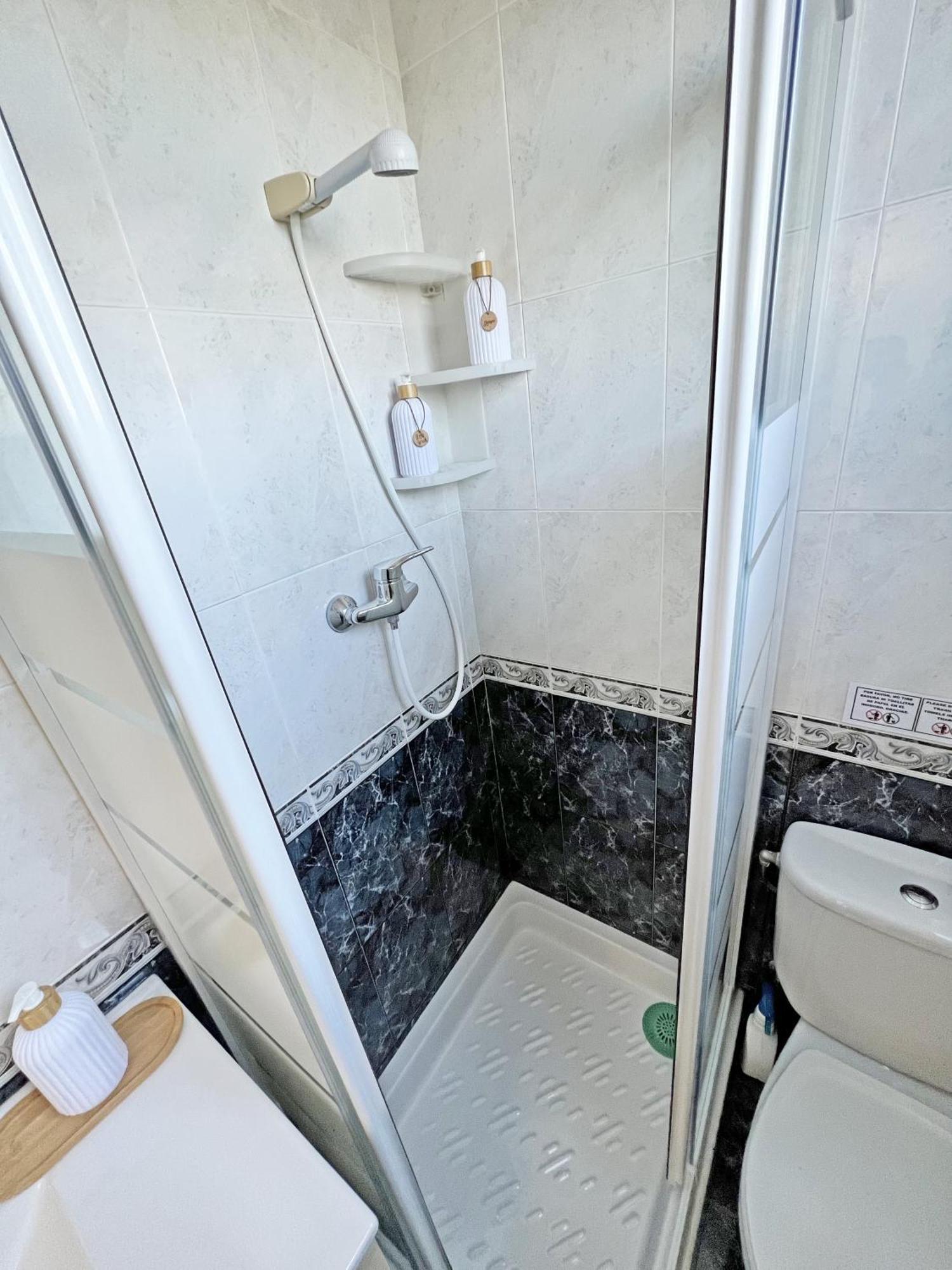 Ferienwohnung A 100 Metros De La Playa. Parking Gratuito Privado Alicante Exterior foto